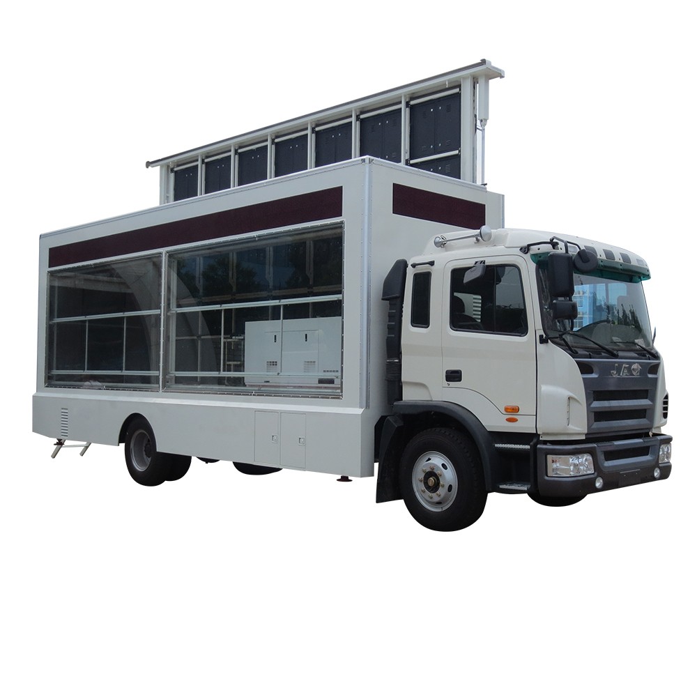 4 * 2 led-schermvrachtwagen
